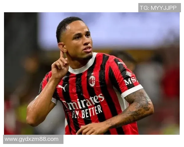 米兰与卡利亚里精彩对决录像回放全程分析与精彩瞬间集锦