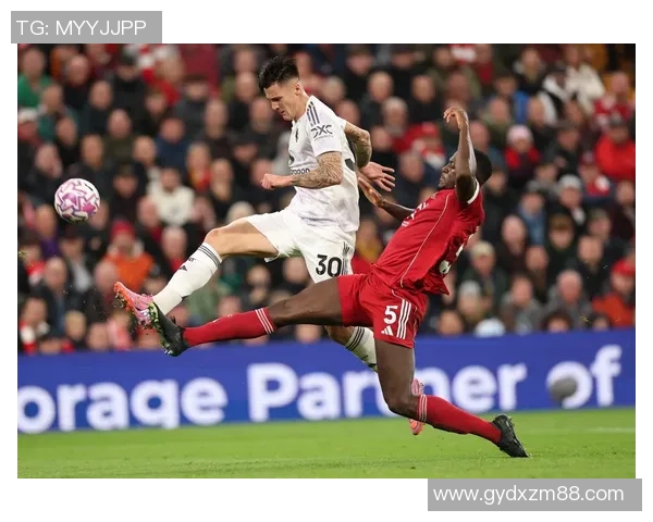 英超经典对决曼联与利物浦的历史渊源与战术分析